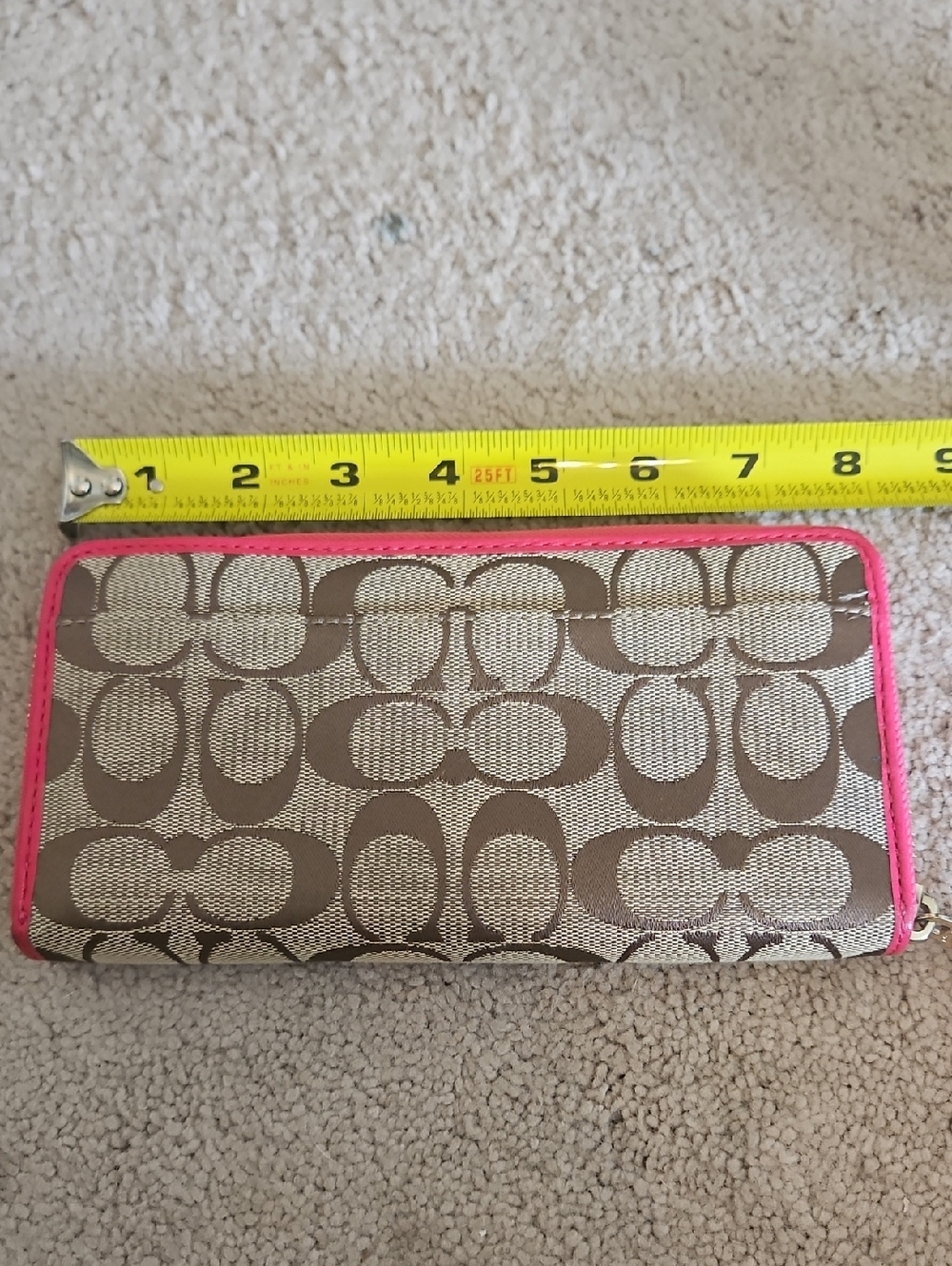 EUC Coach Signature Continental Wallet in Khaki/Brown with Pink Trim - Picture 16 of 16
